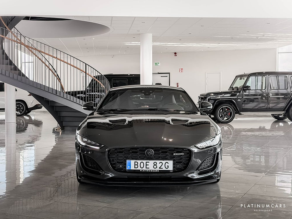 Jaguar F-Type P300 Quickshift R-Dynamic, R-Dynamic Black 2024