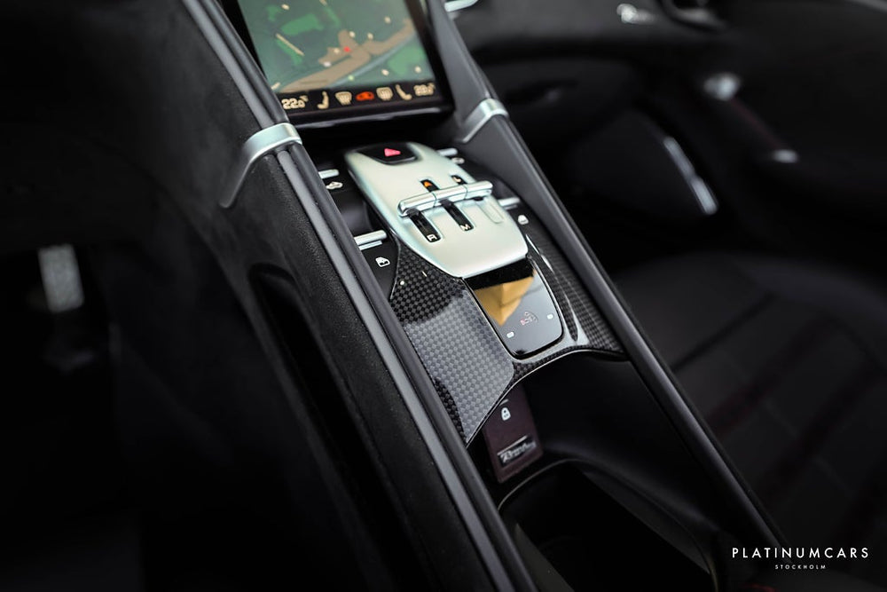 Ferrari Roma Spider 620hk / Carbon / LEASEBAR