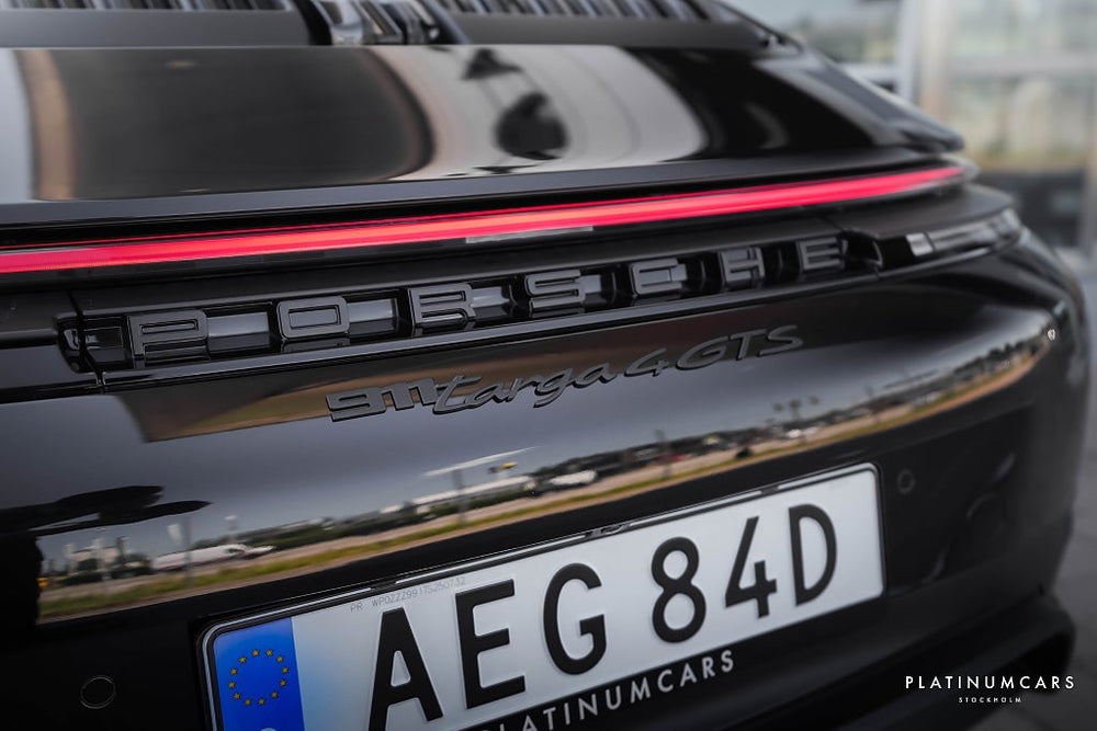 Porsche 911 992 Targa 4 GTS PDK 2026 / Kolfiber / Lift / Matrix