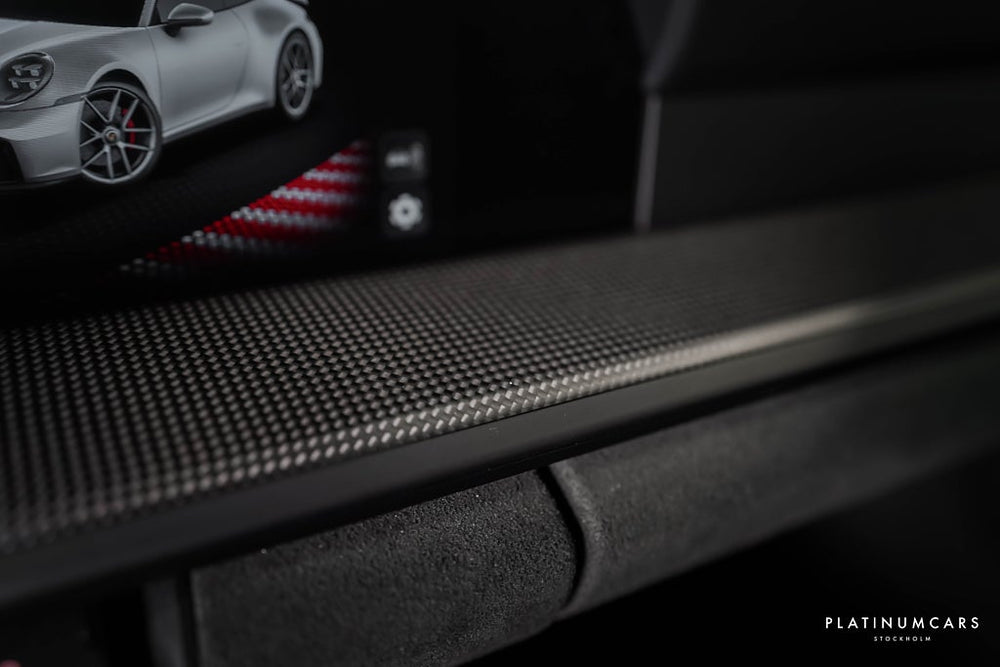 Porsche 911 Carrera 4 GTS 992.2 4 GTS 541hk / SportDesign Carbon / SE SPEC!