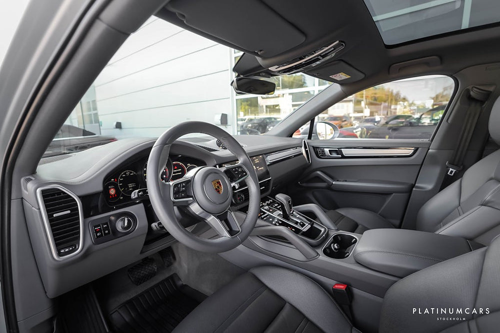 Porsche Cayenne E-Hybrid Coupé / Sv.Såld / HUD / Massage / Night Vision