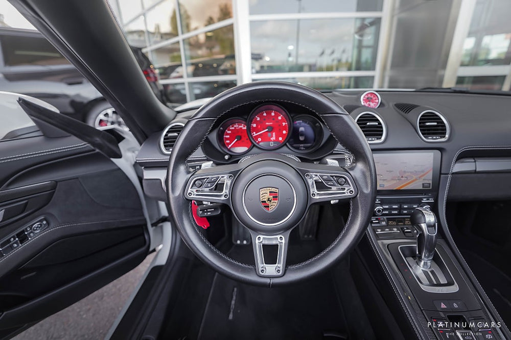 Porsche 718 Spyder PDK Spyder 420hk / Skalstolar / Kolfiber