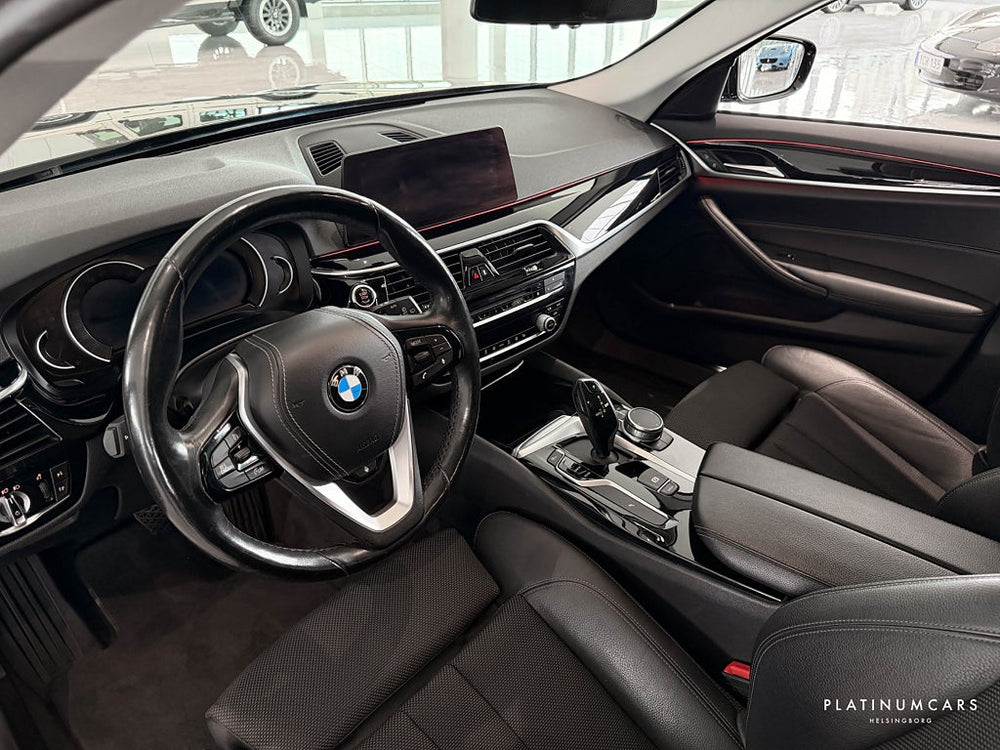 BMW 520d Touring Steptronic Sport line 190hk / Värmare