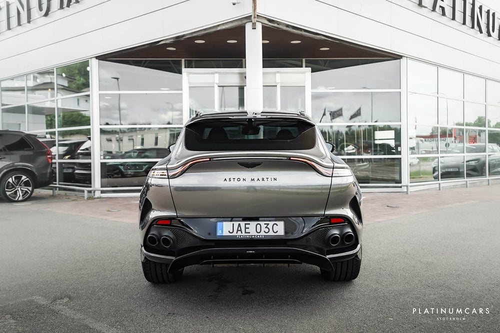 Aston Martin DBX707 707 4.0 V8 707HK / LEASEBAR / Carbon / Sv.Såld