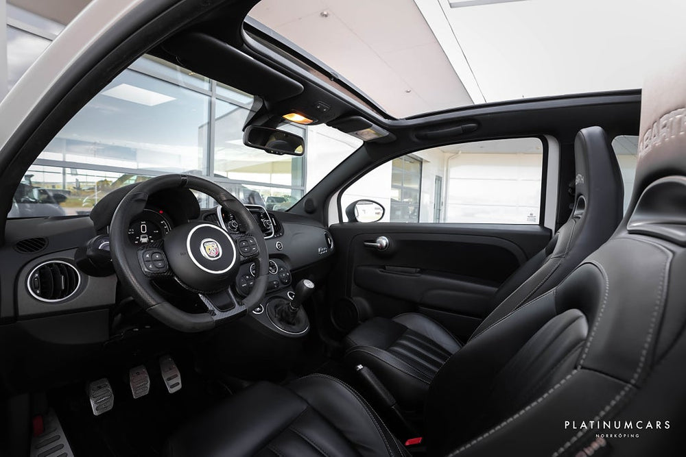 Abarth 595C 1.4 T-JET Competizione Cab Manuell 180hk