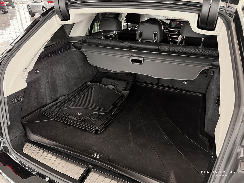 BMW 520d Touring Steptronic Sport line 190hk / Värmare