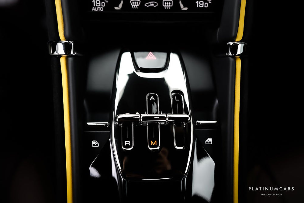 Ferrari Roma 3.9 V8 DCT 620hk / Kolfiber / Låga mil