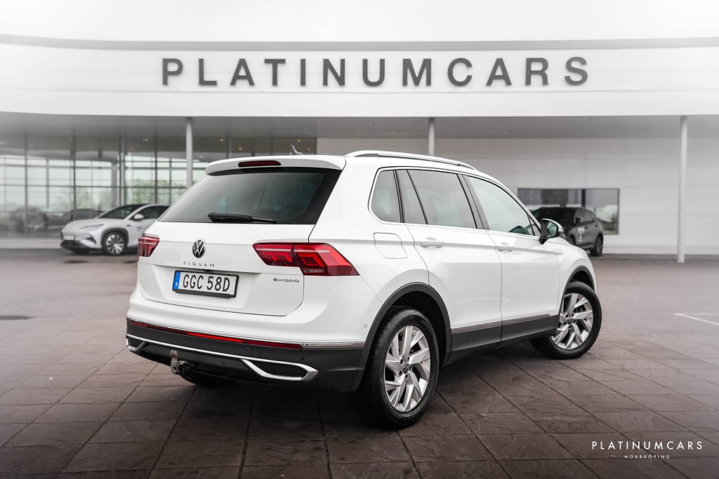 Volkswagen Tiguan eHybrid 1.4 TSI DSG 245hk / Elegance / V-hjul / Matrix