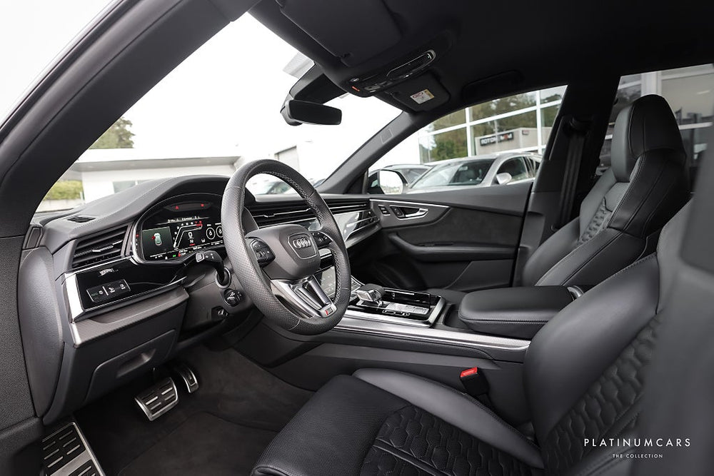 Audi RSQ8 Q 600hk / B&O / Sv.Såld / Maxton / Vossen