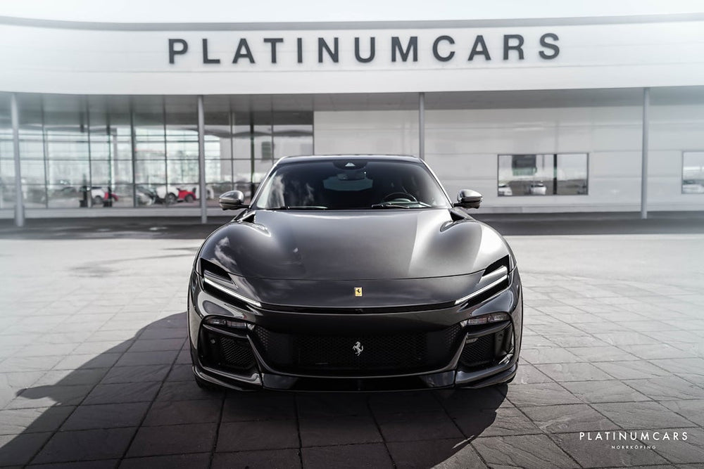 Ferrari Purosangue 6.5 V12 725hk / Kolfiber / Massage / Pano / LEDs