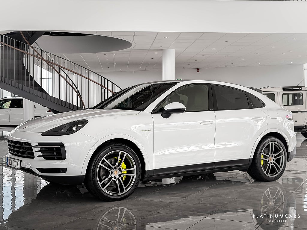 Porsche Cayenne Coupé E-Hybrid 462hk / Sv.såld / Pano