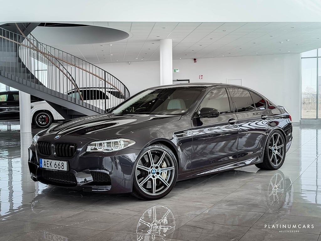 2015 BMW M5