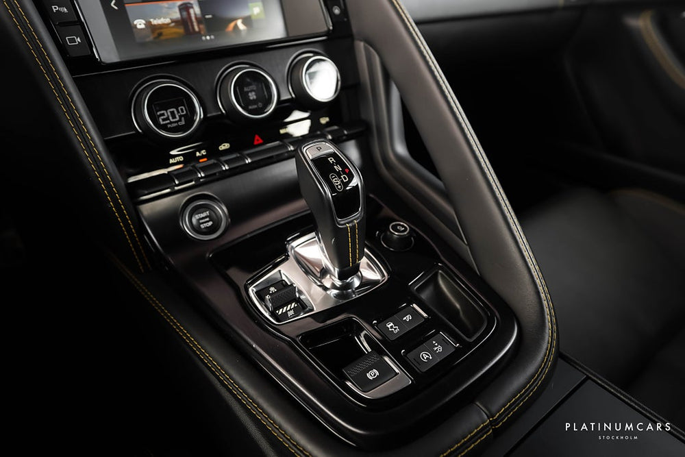 Jaguar F-Type 400 Sport