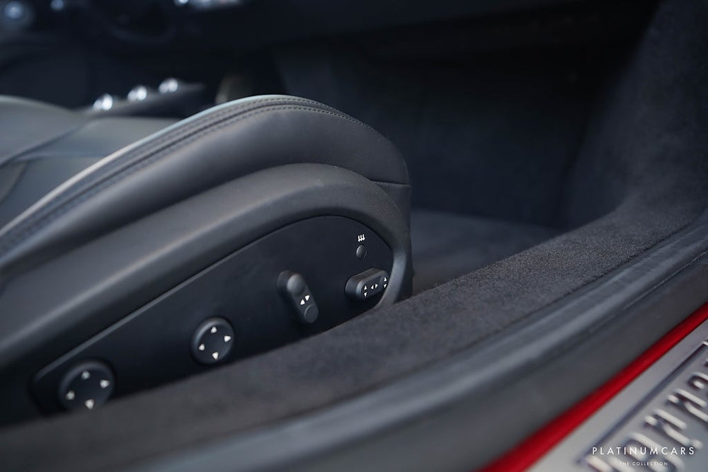 Ferrari F8 Spider 720hk / Lift / Kolfiber / SE SPEC!