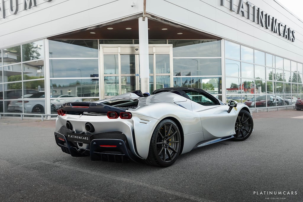 Ferrari SF90 Spider 1000hk / TAILOR MADE / Blue Carbon / Novitec Lift / PPF