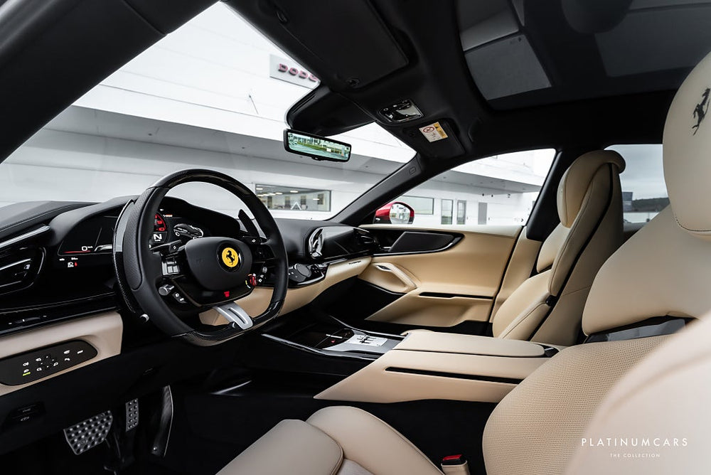 Ferrari Purosangue 6.5L V12 725hk 2026 / KOLFIBER / SE SPEC!