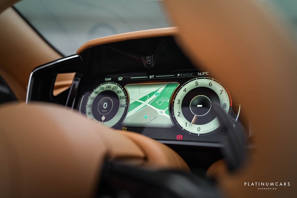 Aston Martin DB12 S Volante 4.0 V8 700hk / NYBIL / SE SPEC
