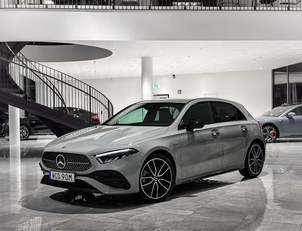 Mercedes-Benz A 250 e AMG 218hk 2026 / LEASEBAR / Låga mil