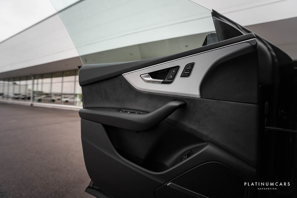 Audi Q8 60 TFSI e Q 490hk 2025 / Sv.såld / Selection / SPEC