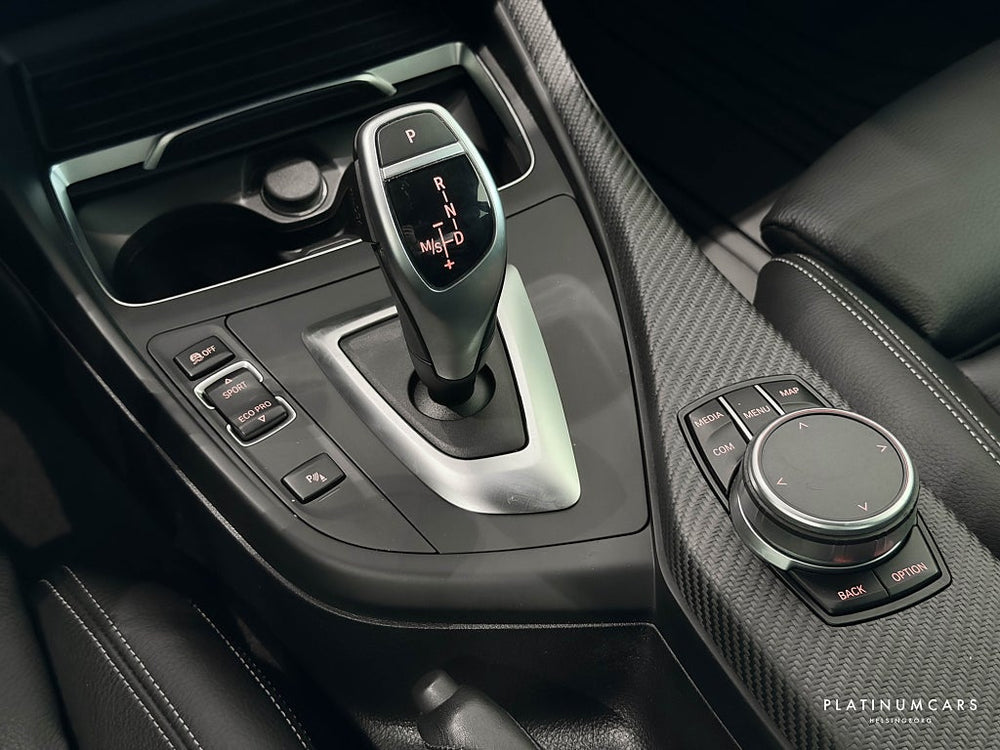 BMW M240I xDrive Coupé 340hk / Sv.såld / Innovation / H&K