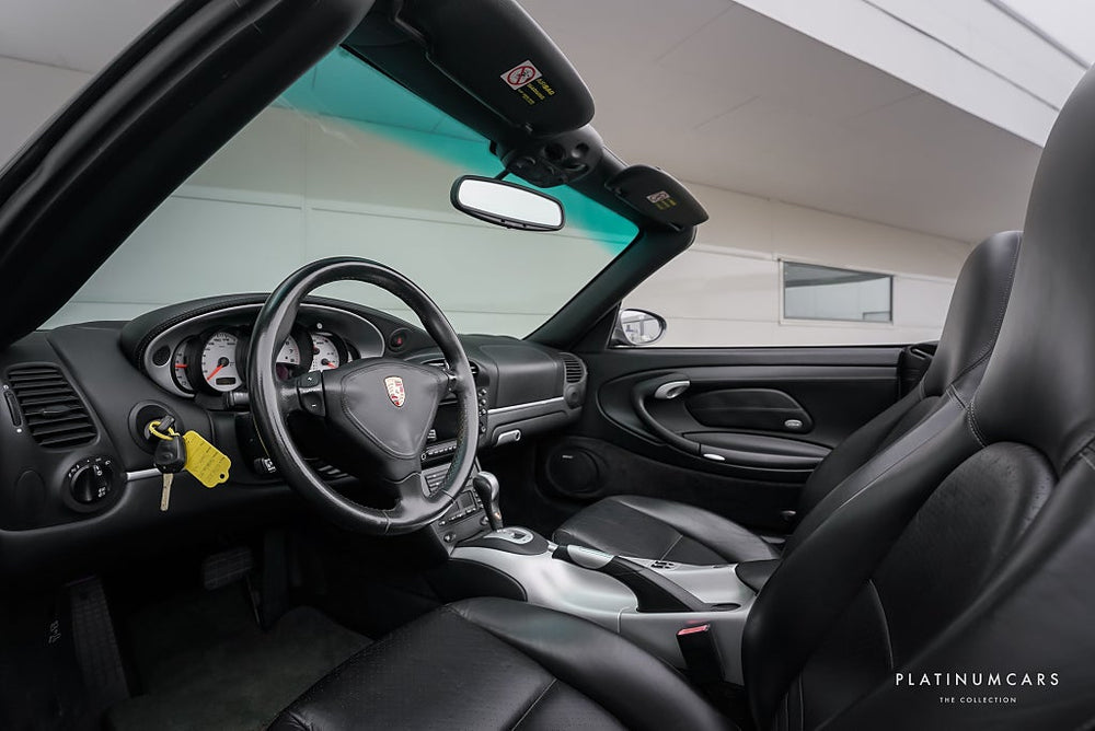Porsche 911 996 Turbo Cab TipTronic 420hk / BOSE