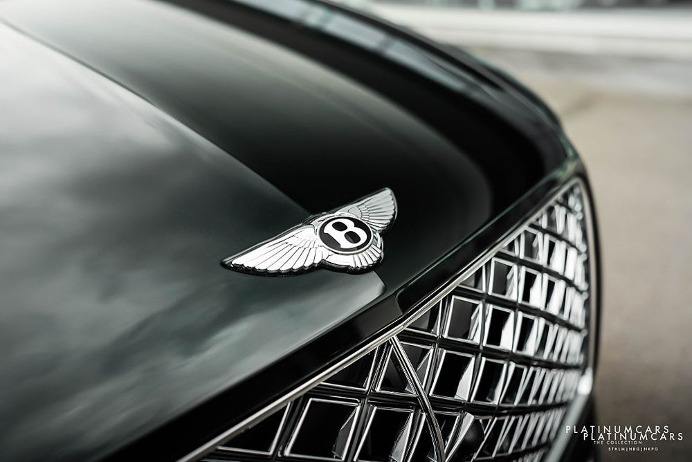 Bentley Bentayga EWB Mulliner V8 549hk / Touring / Airline / SE SPEC
