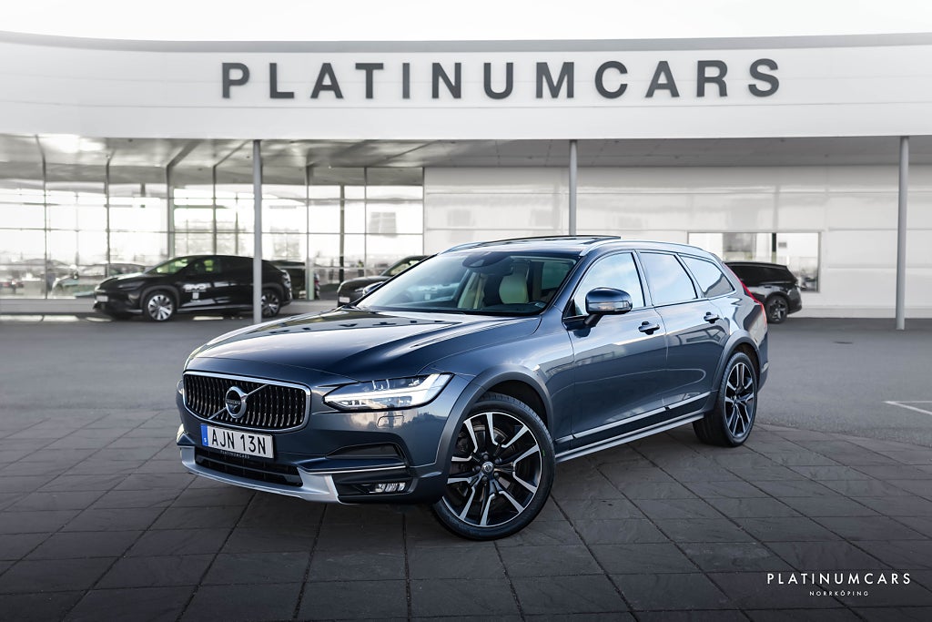 Volvo V90 Cross Country D5 AWD Advanced 235hk / Pano / H&K / 360 / VOC