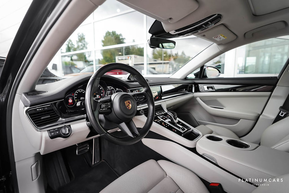 Porsche Panamera 4 E-Hybrid Sport Turismo / LEASEBAR / SE SPEC!