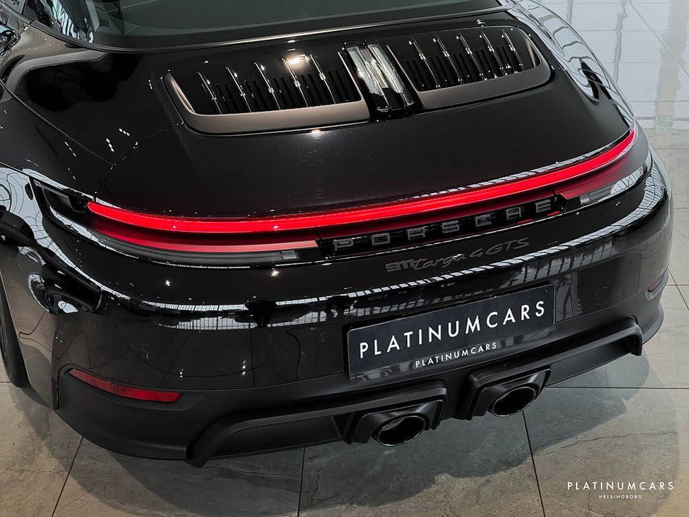 Porsche 911 992.2 Targa 4 GTS PDK 2026 / Kolfiber / Lift / Matrix