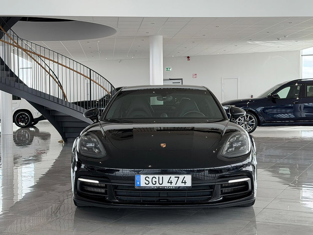 Porsche Panamera 4S V8 Diesel PDK 422hk / PDLS+ / CHRONO / PASM / BOSE