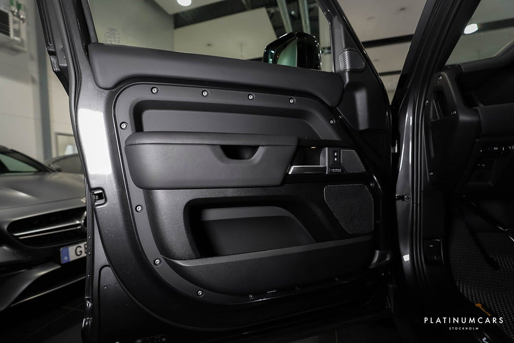 Land Rover Defender 110 V8 P525 / Carpathian Edition / Meridian / Panorama