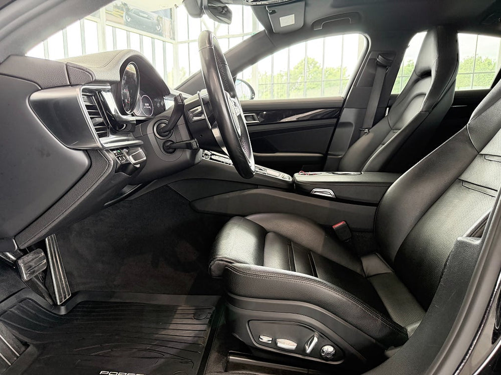 Porsche Panamera 4S V8 Diesel PDK 422hk / PDLS+ / CHRONO / PASM / BOSE