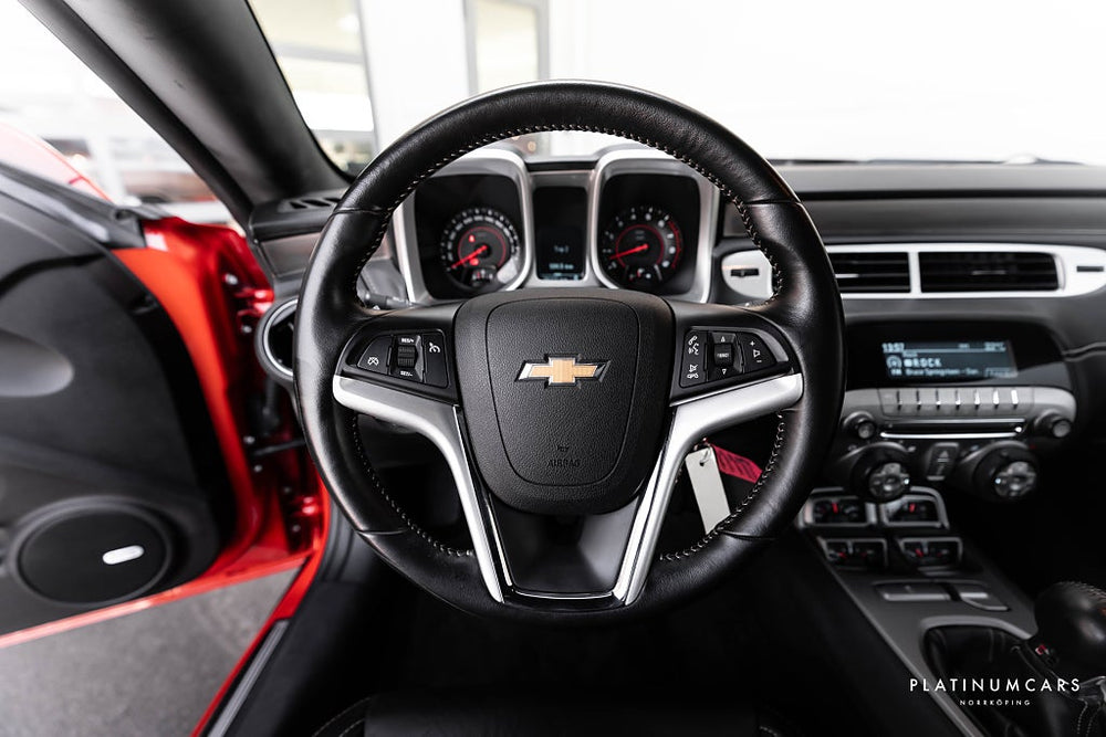 Chevrolet Camaro SS Manuell 6.2 V8 432hk / HUD / Boston / Låga mil