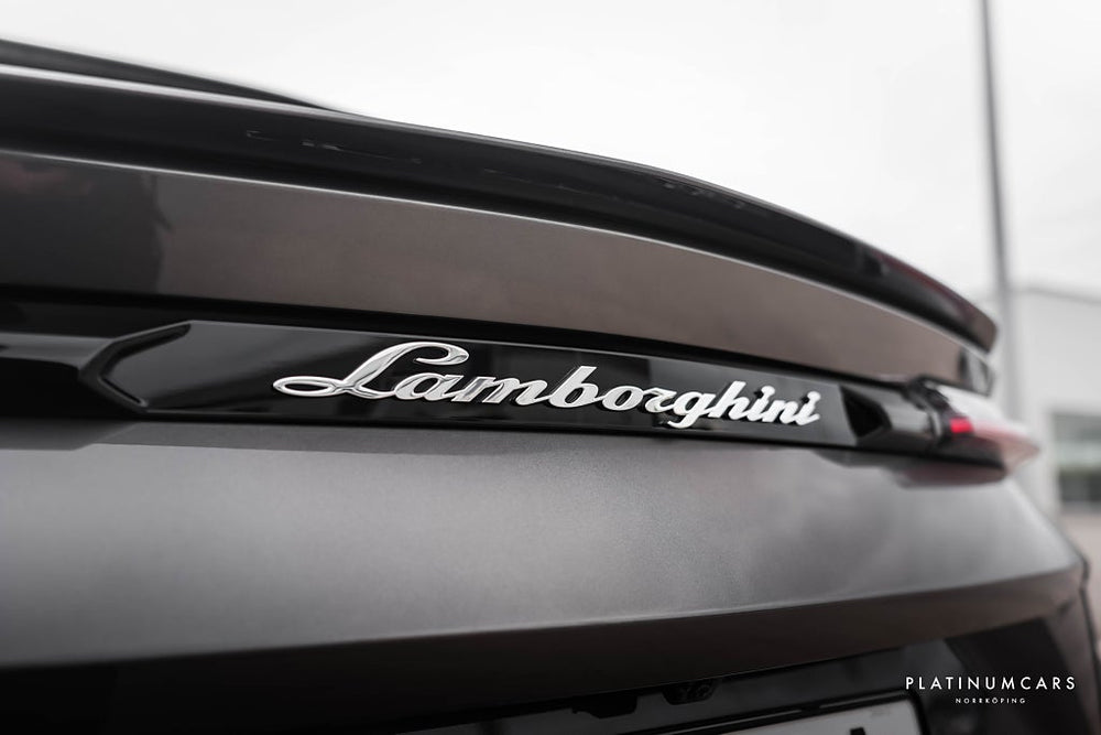 Lamborghini Urus S 666hk 2024 / Sv.såld / Style / Dark / B&O