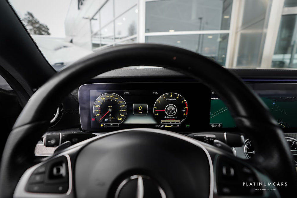 Mercedes-Benz E 400 4M Coupé AMG 333hk / Sv.såld / Burmester