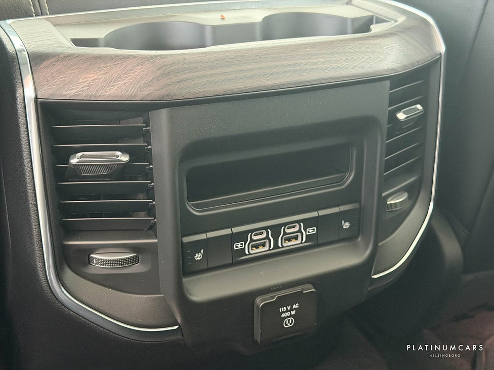 RAM 1500 Laramie Night Premium 2026 / NYA MOD/ LEASEBAR