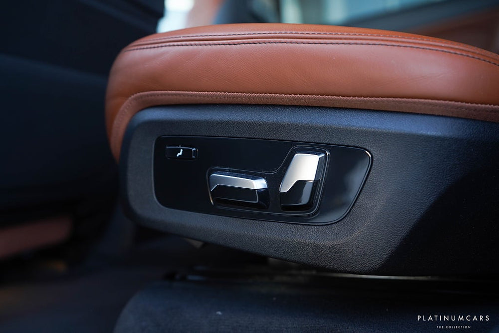 BMW X7 xDrive30d M Sport / Individual / B&W / Sky Lounge