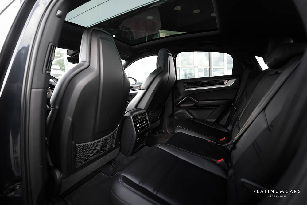 Porsche Cayenne E-Hybrid Coupé 470hk / Sv.Såld / SportDesign / SE SPEC!