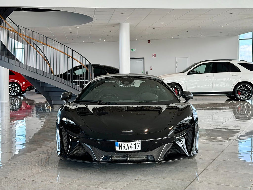 McLaren Artura Performance 700hk / MSO / NOVITEC / Full CARBON / B&W