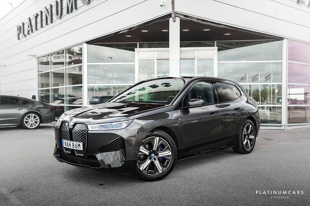 BMW iX M60 Comfort 619hk / LEASEBAR / B&W / HUD / Massage