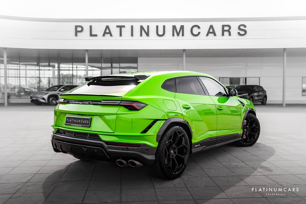 Lamborghini Urus Performante 666hk / AKRA / Full kolfiber