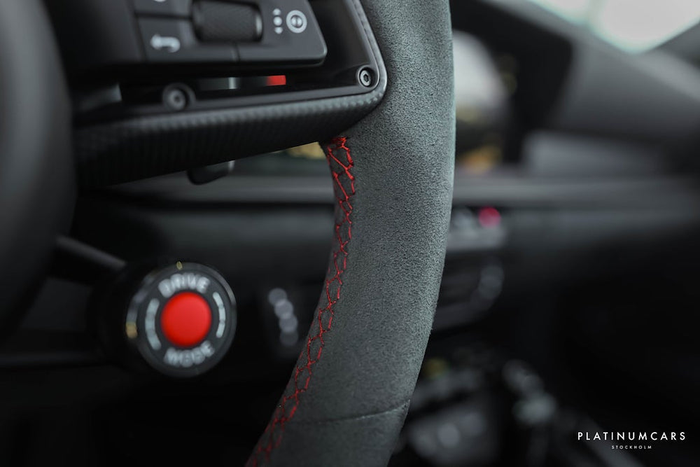 Porsche 911 992 Targa 4 GTS PDK 2026 / Kolfiber / Lift / Matrix