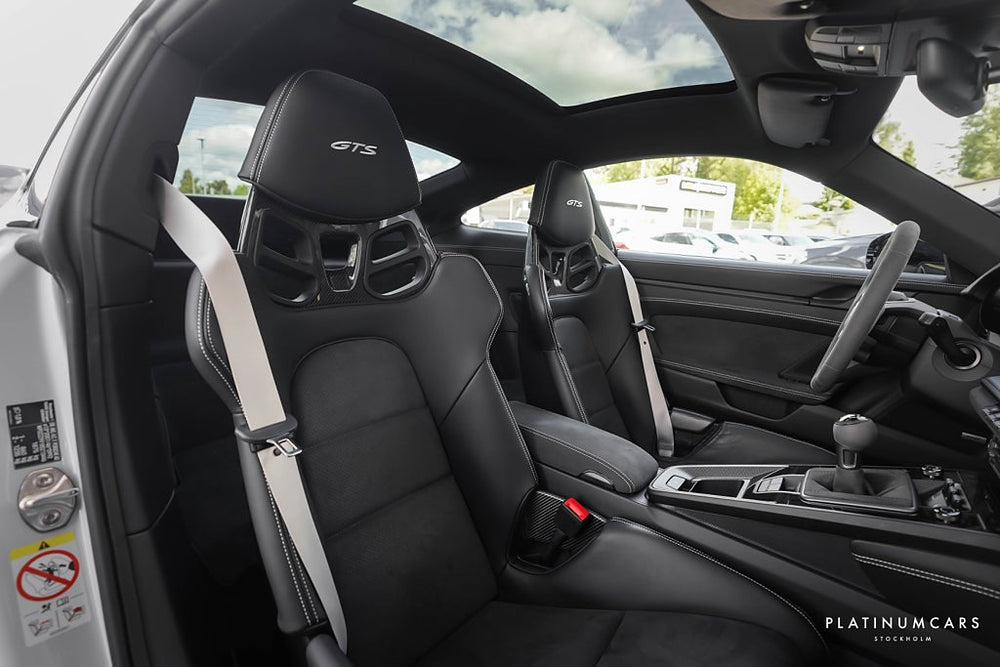Porsche 911 992 Carrera GTS 480hk / Skalstolar / Kolfiber / Manuell