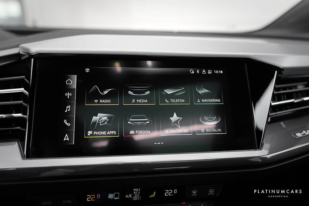Audi Q4 40 Sportback e-tron S Line 204hk / Optik / Pano