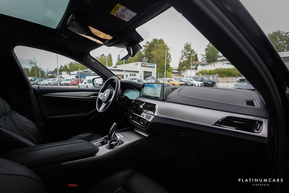 BMW M550I 530hk xDrive Sedan Ultimate Ed / Laser / B&W / Sv.Såld