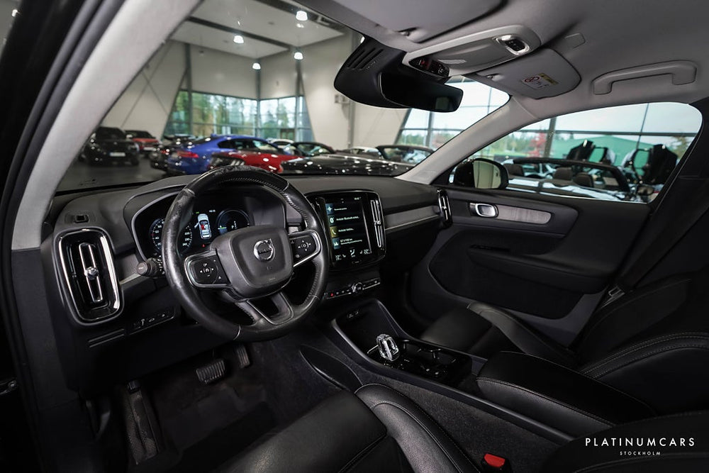 Volvo XC40 Recharge T5 Inscription / LEASEBAR / Värmare