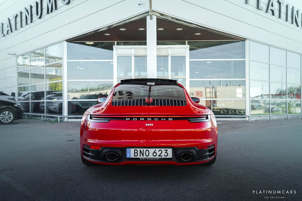 Porsche 911 992 Carrera 4S PDK 450hk / PDCC / Matrix / 18-vägs