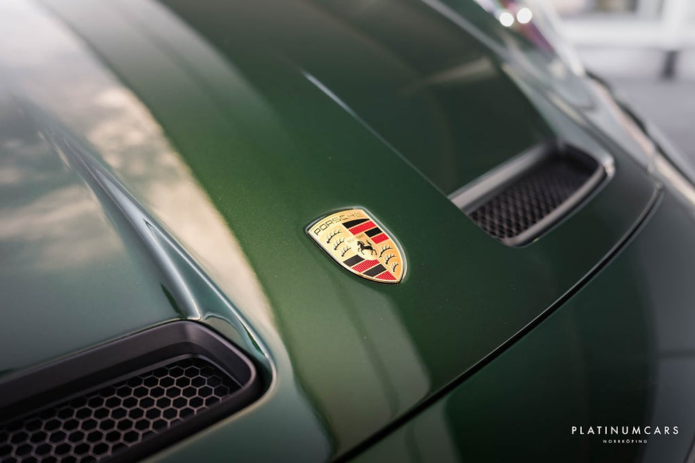 Porsche 911 992 GT3 Touring PDK 510hk 2026 / 100 mil / Sv.såld