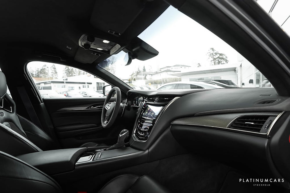 Cadillac CTS -V 6.2L V8 649hk / Sv.såld / Recaro / BOSE / Låga mil