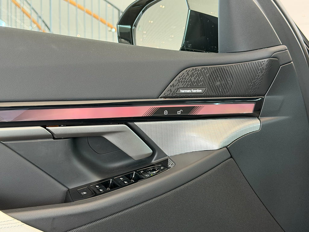 BMW i5 eDrive40 Touring M Sport 340hk / Connected Prof / H&K